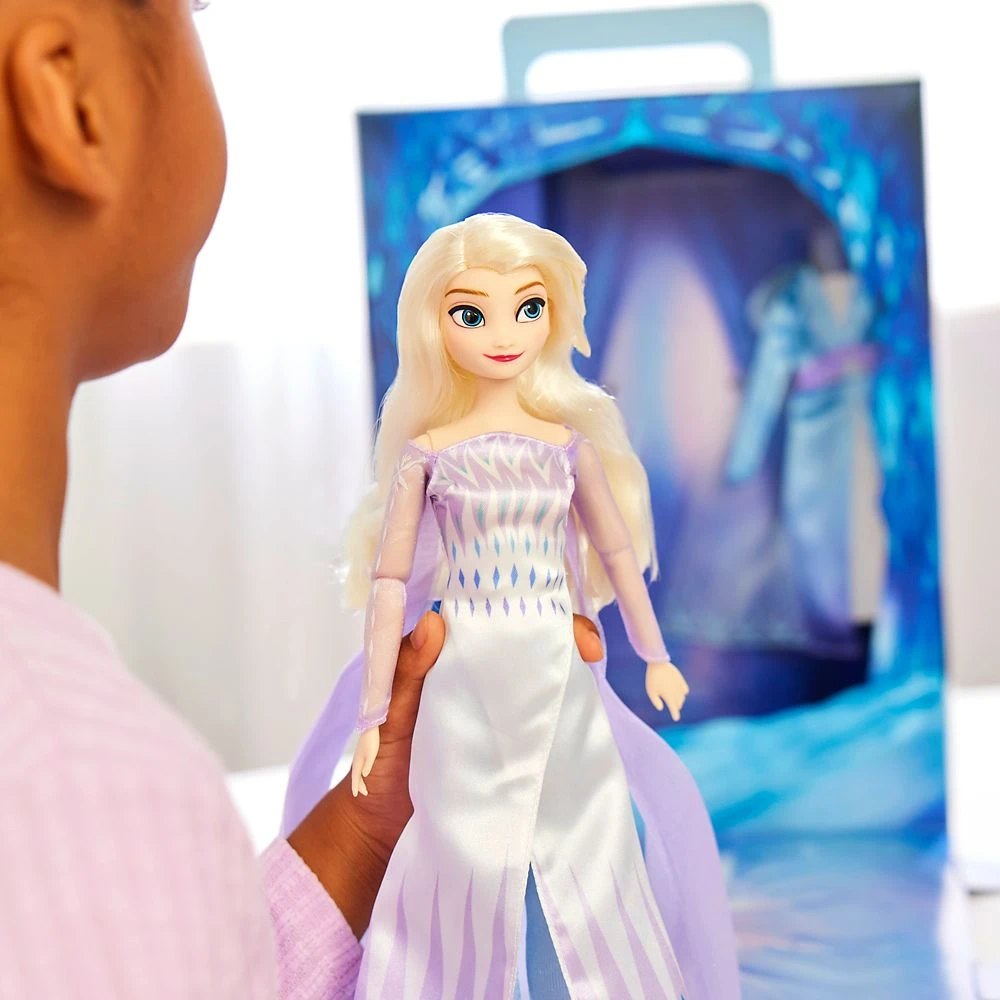 Elsa Disney Story Doll – Frozen – 11 1/2'' 5 Elsa Disney Story Doll – Frozen – 11 1/2'' - Image 5