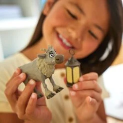 Anna Disney Story Doll – Frozen – 11 1/2'' -Disney 1610040902077 6