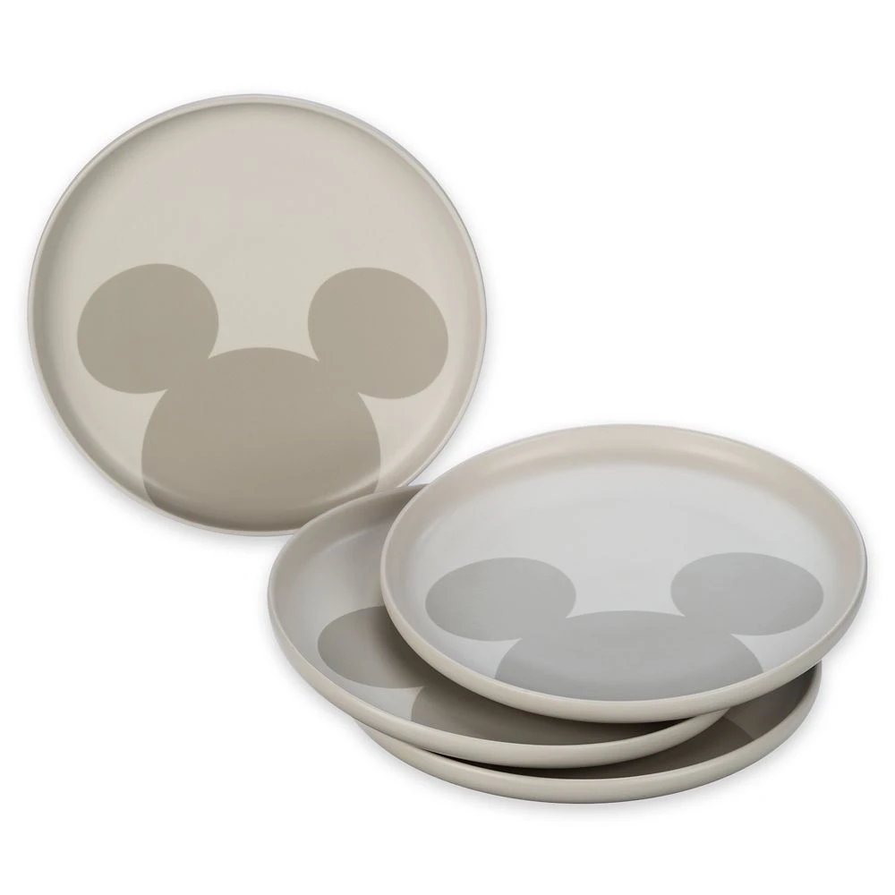 Disney Mickey Mouse Icon Salad Plate Set – Mickey Mouse Home Collection 1 Disney Mickey Mouse Icon Salad Plate Set – Mickey Mouse Home Collection