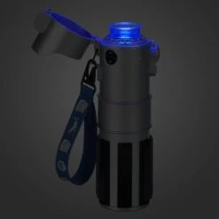 Disney LIGHTSABER Light-Up And Sound Water Bottle – Star Wars 11 Disney LIGHTSABER Light-Up And Sound Water Bottle – Star Wars -Disney 3311058290109 4