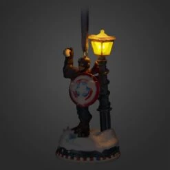 Disney Captain America Light-Up Living Magic Sketchbook Ornament -Disney 3710059310040 3