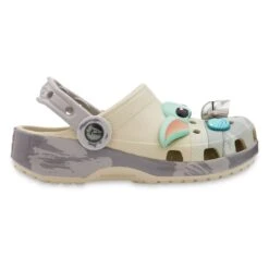 Disney Grogu Clogs For Kids By Crocs – Star Wars: The Mandalorian -Disney 4403045570153 2