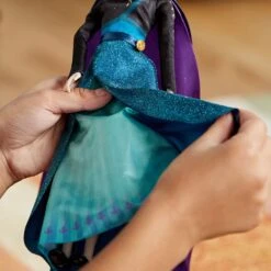 Disney Anna Classic Doll – Frozen 2 – 11 1/2'' 17 Disney Anna Classic Doll – Frozen 2 – 11 1/2'' -Disney 6001040901695 6