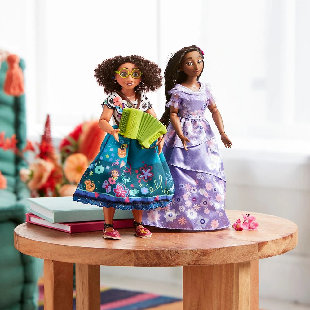 Disney Isabela Hair Play Doll – Encanto 2 Disney Isabela Hair Play Doll – Encanto - Image 2