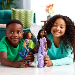 Disney Isabela Hair Play Doll – Encanto 11 Disney Isabela Hair Play Doll – Encanto -Disney 6002059731816 4