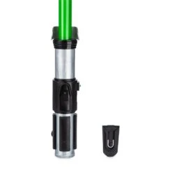 Disney Yoda LIGHTSABER Toy – Star Wars -Disney 6106047623152 2