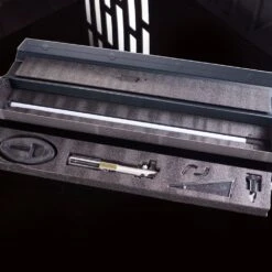 Disney Skywalker Legacy LIGHTSABER Collectible Set – Star Wars -Disney 6106047623982 8