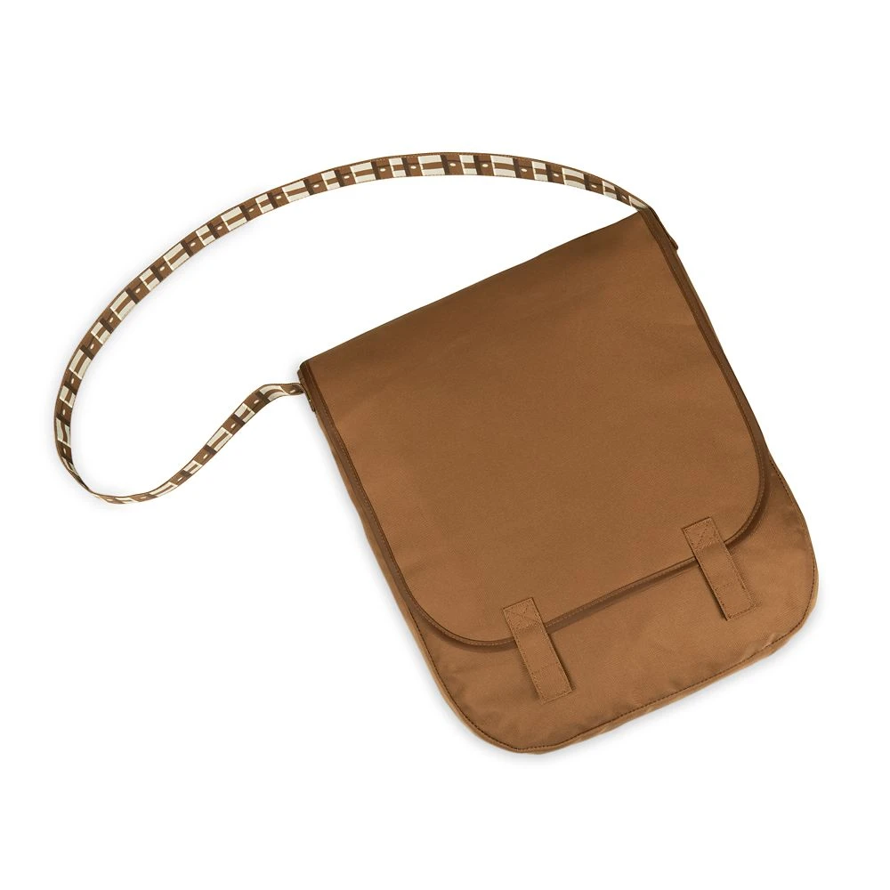 Disney Millennium Falcon Picnic Blanket And Chewbacca Messenger Bag – Star Wars 3 Disney Millennium Falcon Picnic Blanket And Chewbacca Messenger Bag – Star Wars - Image 3