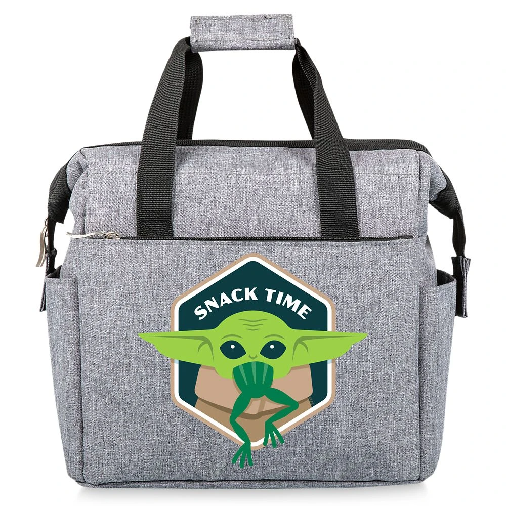 Disney The Child ''Snack Time'' On The Go Lunch Cooler – Star Wars: The Mandalorian 1 Disney The Child ''Snack Time'' On The Go Lunch Cooler – Star Wars: The Mandalorian