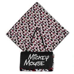Disney Mickey Mouse Blanket Tote 7 Disney Mickey Mouse Blanket Tote -Disney 6804058733948 3