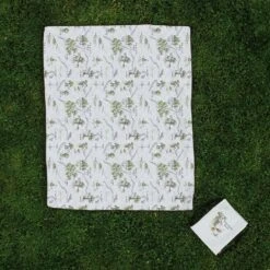 Disney Winnie The Pooh Picnic Blanket And Backpack -Disney 6804058734306 3