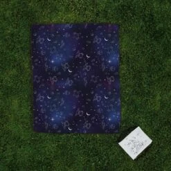 Disney Grogu Picnic Blanket And Backpack – Star Wars: The Mandalorian -Disney 6804058734308 3