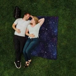 Disney Grogu Picnic Blanket And Backpack – Star Wars: The Mandalorian -Disney 6804058734308 4