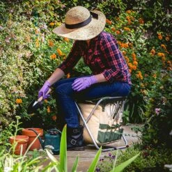 Disney Winnie The Pooh Folding Garden Stool With Detachable Storage Tote Bag And Tools -Disney 7002058734117 6
